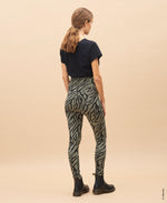 Charger l&#39;image dans la galerie, LEGGING ZÈBRE COTON BIO
